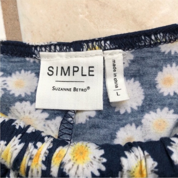 Suzanne Betro Daisy Tunic Blouse - Picture 5 of 5